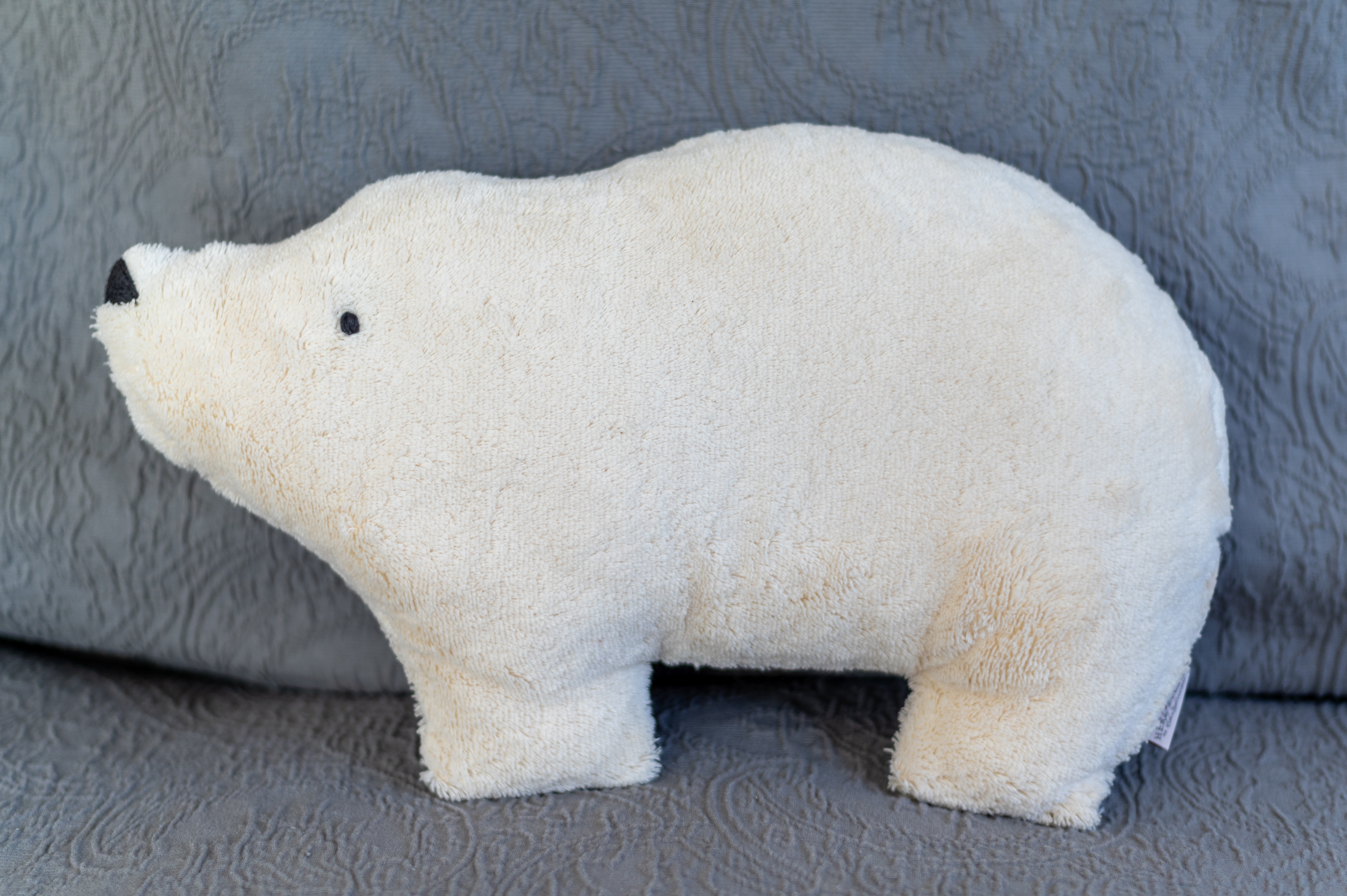 Kuschelkissen Bjarne der Eisbär - Bio Plüsch