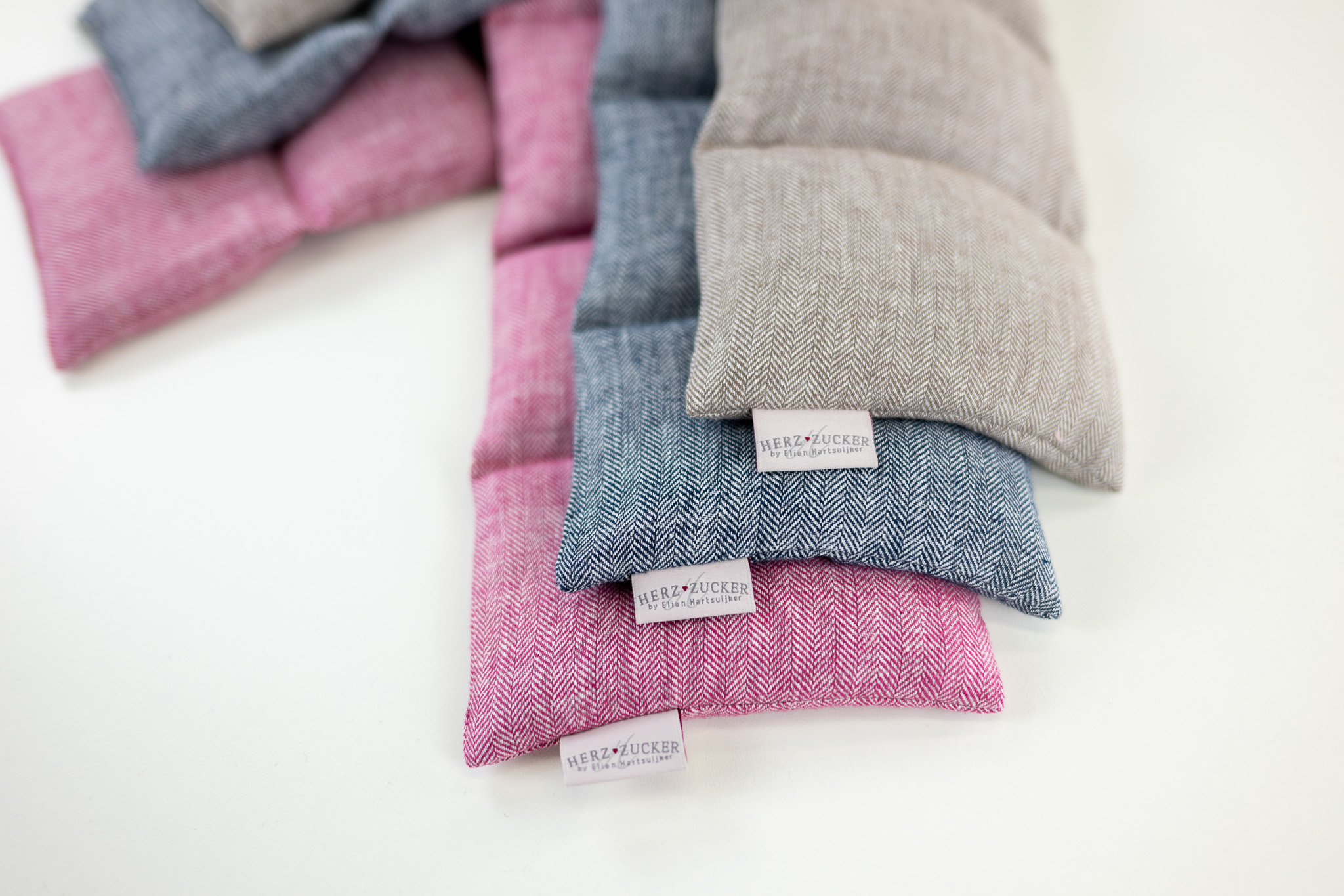 Leinen 7-Kammerkissen mit Kirschkernfüllung